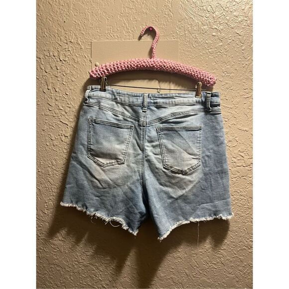 A Beautiful Soul Today Is Your Day Blue Jeans Shorts Woman’s Size 14 - Picture 9 of 11